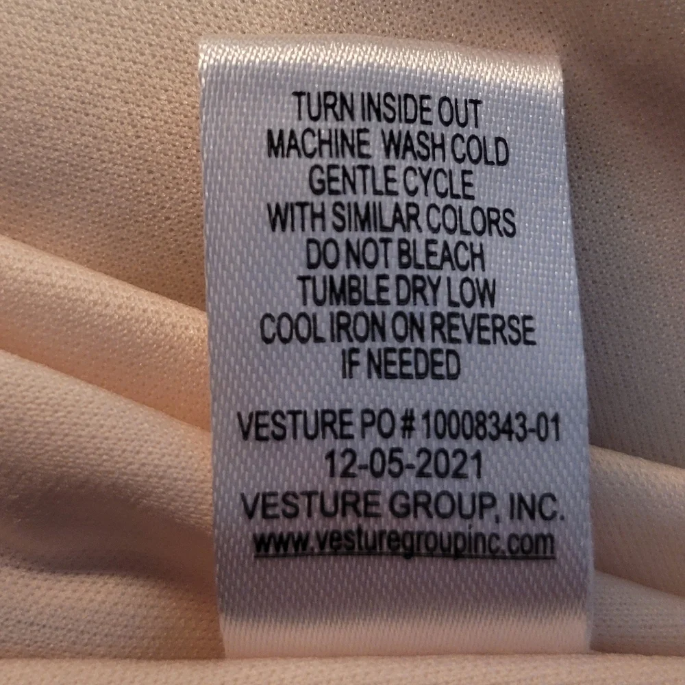 Zenzi Girls' Sleeveless‎ 3D Floral Mesh Hanky Hem Dress - Cream Size 6/6X
